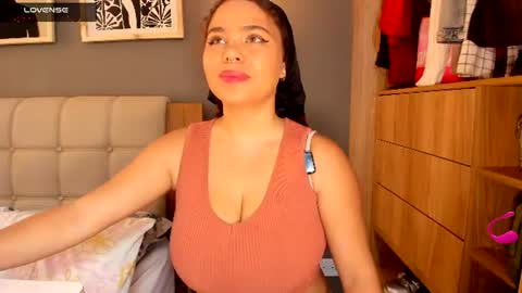 Soy Ash online show from 06.09.26