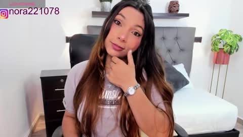 Nora online show from 01.12.25