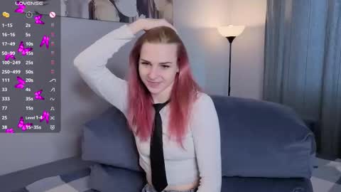 Elina online show from 10.15.25