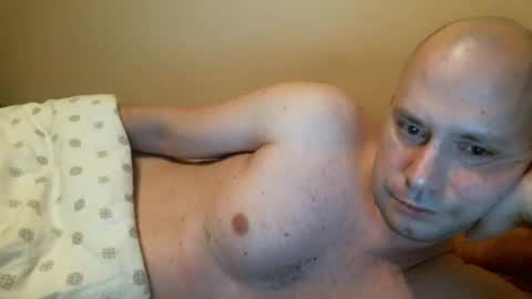 Snapshot of norbertopl87 chatting on 01.26.25 norbertopl87 online show from 01.26.25