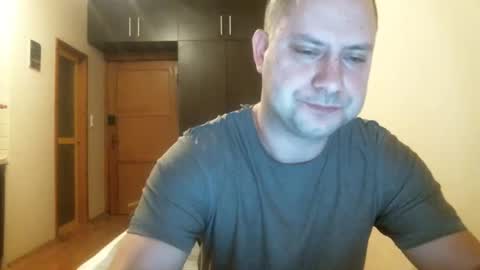 Snapshot of norbertopl87 chatting on 02.08.25 norbertopl87 online show from 02.08.25