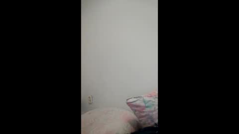 Snapshot of norbitomii chatting on 12.13.25 norbitomii online show from 12.13.25