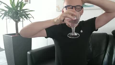 Snapshot of nordicrunner76 chatting on 06.11.26 nordicrunner76 online show from 06.11.26