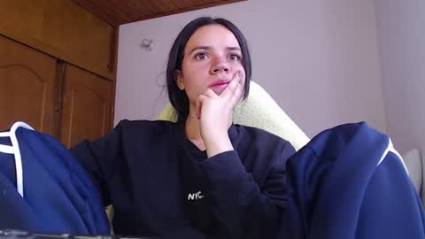 noreen_ online show from 03.07.26