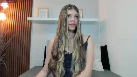 Snapshot of norki_ chatting on 07.14.26 Norki online show from 07.14.26