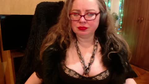 Snapshot of norma_gin chatting on 12.03.24 miss Tress online show from 12.03.24