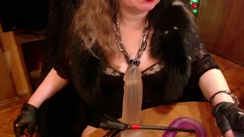 Snapshot of norma_gin chatting on 12.17.24 miss Tress online show from 12.17.24