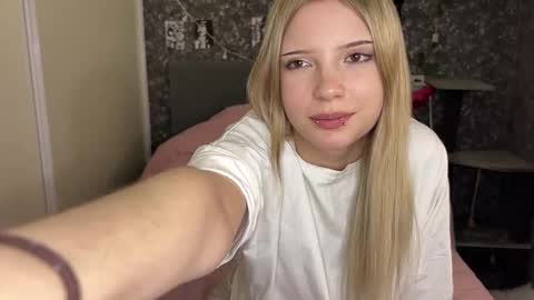 Sofia online show from 03.25.26