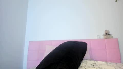 Emily snow online show from 03.04.26