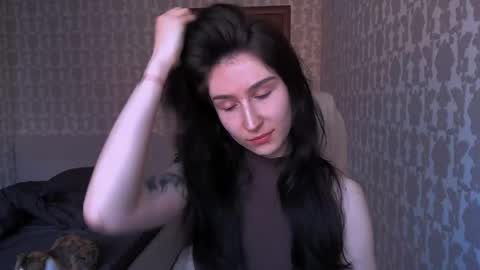 Hazel online show from 03.22.26