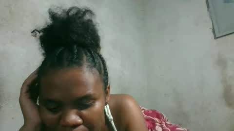 nosminah01 online show from 03.29.26