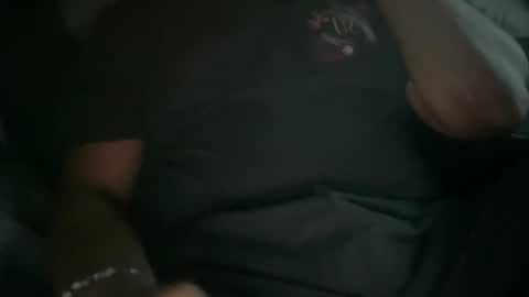 Snapshot of nostringfun chatting on 11.09.25 nostringfun online show from 11.09.25