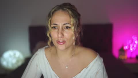 Tina online show from 01.01.25