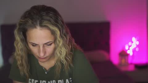 Tina online show from 01.03.25