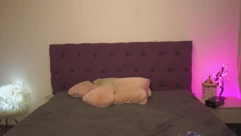 Tina online show from 01.05.25