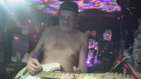 Snapshot of notflamingfart chatting on 01.08.26 notflamingfart online show from 01.08.26