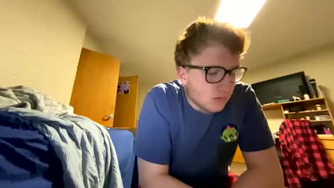 Snapshot of notthis2005 chatting on 01.23.25 NotThis online show from 01.23.25