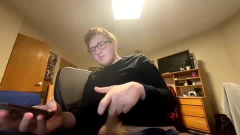 Snapshot of notthis2005 chatting on 01.25.25 NotThis online show from 01.25.25