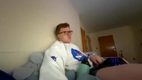 Snapshot of notthis2005 chatting on 02.10.25 NotThis online show from 02.10.25