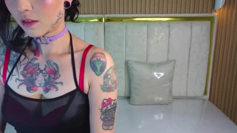 Snapshot of nova_kitty_tx chatting on 11.30.25 Live 1500am 2100pm online show from 11.30.25