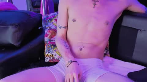 Nova Salvatore online show from 02.03.26