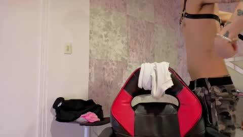 Nova Salvatore online show from 02.20.26