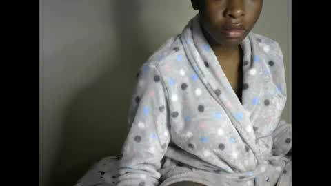 novaah online show from 11.30.25