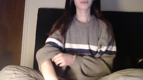 Snapshot of novafrey chatting on 12.09.24 Olivia online show from 12.09.24