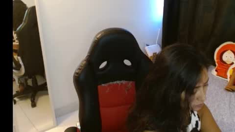 Snapshot of novaperotti chatting on 02.28.26 novaperotti online show from 02.28.26