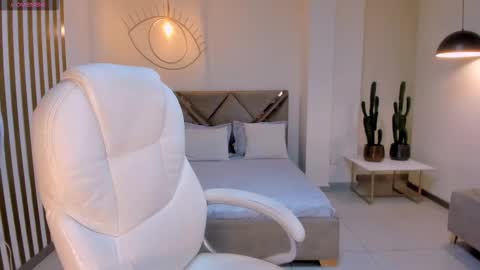 Nova online show from 10.06.25