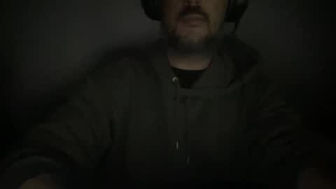 Snapshot of novio_muyalto chatting on 04.28.26 novio_muyalto online show from 04.28.26