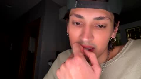 Snapshot of noxnude chatting on 11.29.25 noxnude online show from 11.29.25