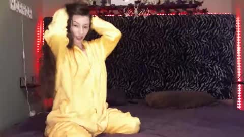 nudenastycouple69 online show from 10.31.25