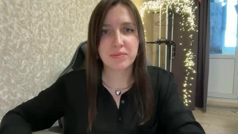 Snapshot of nuitblanche_vibes chatting on 10.15.25 nuitblanche_vibes online show from 10.15.25