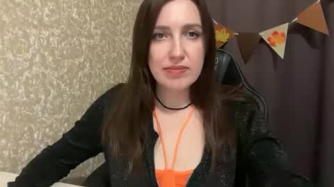 Snapshot of nuitblanche_vibes chatting on 11.05.25 nuitblanche_vibes online show from 11.05.25