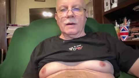 nukiss online show from 02.08.26