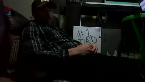 Awwwww Hey Sweetie Pies. Welcome To The Sweetie Pie Lounge. Enjoy The Dad-Cast. SweetCorny Fun-loving Dad Talk. online show from 12.03.25