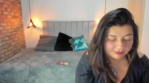 Snapshot of nury_fox chatting on 04.11.26 NURY FOX online show from 04.11.26