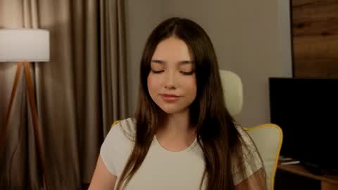 Rachel online show from 06.24.26