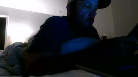 Snapshot of nuttincowboy727272 chatting on 05.19.26 nuttincowboy727272 online show from 05.19.26