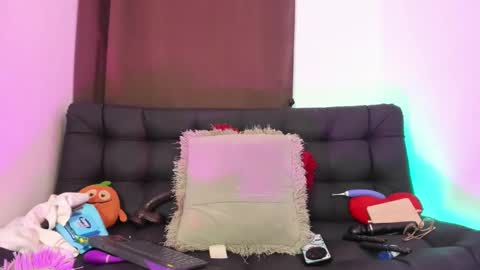 Snapshot of nyalgasai1 chatting on 03.08.25 Nia online show from 03.08.25