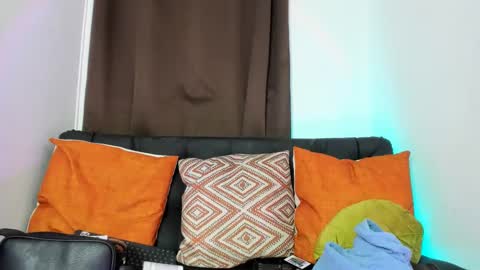 Snapshot of nyalgasai1 chatting on 09.16.25 Nia online show from 09.16.25