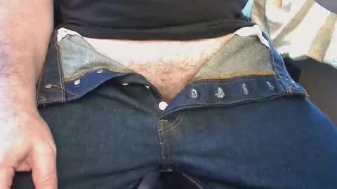 Snapshot of nyc1323 chatting on 10.13.25 nyc1323 online show from 10.13.25