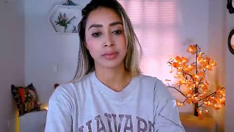 Nycole online show from 12.14.24