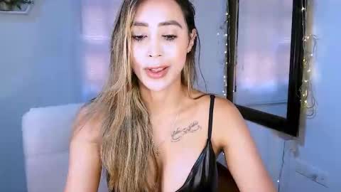 Nycole online show from 09.21.25