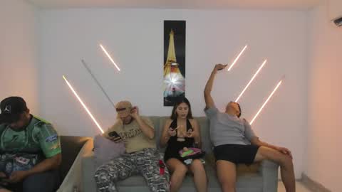 nympho_nathy_sophi online show from 02.06.26