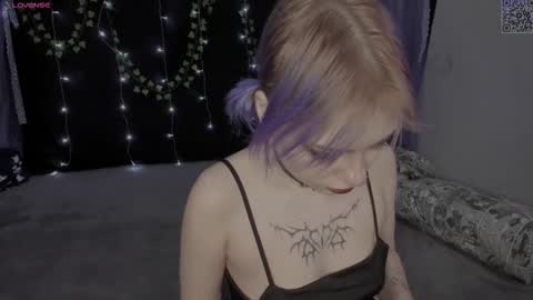 Snapshot of nyokstynni chatting on 03.04.26 Hello my name is Saya. My way to 50 fingers up. For every like I will give 30 seconds of toy control. online show from 03.04.26