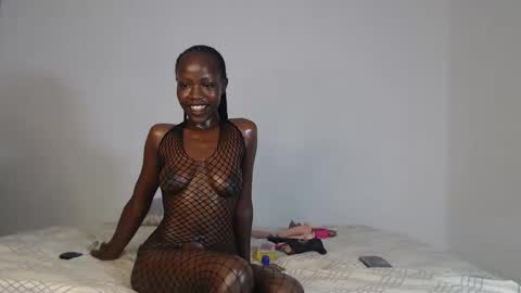 Snapshot of nyx_flame chatting on 10.13.25 Nyx flames online show from 10.13.25