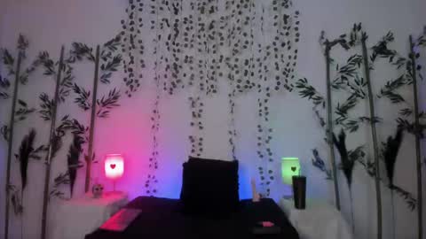   online show from 03.06.25