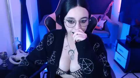 Snapshot of nyxnocturne chatting on 06.03.26 Nyx online show from 06.03.26